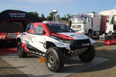 Toyota Hilux GR T1+