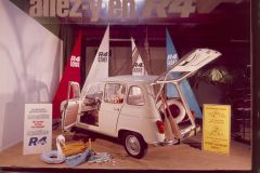 RENAULT 4