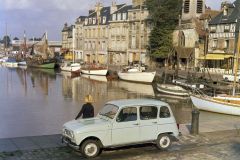 RENAULT 4 EXPORT - MODELE 64