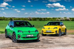 Renault 5 E-Tech Elektrický 110 kW Iconic 2025