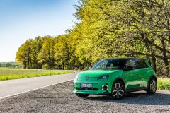 Renault 5 E-Tech Elektrický 110 kW Iconic 2025