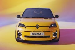 Renault 5 E-Tech electric 2024