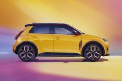 Renault 5 E-Tech electric 2024