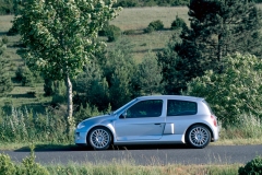 Renault Clio V6 2000