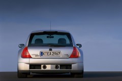 Renault Clio V6 2000
