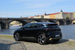 Renault Mégane E-Tech Electric Iconic 160 kW (2022)