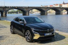 Renault Mégane E-Tech Electric Iconic 160 kW (2022)