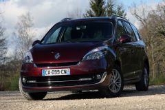 Renault Grand Scénic 2012