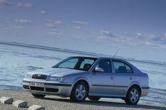 Škoda Octavia 2000