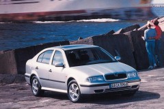 Škoda Octavia 1996