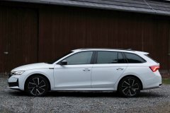 Škoda Octavia Combi Sportline 1.5 TSI 2025