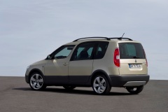 Škoda Roomster Scout 2010