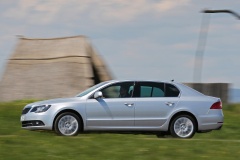 Škoda Superb 2013