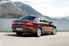Škoda Superb 2008