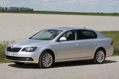 Škoda Superb 2013