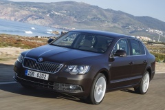 Škoda Superb Laurin & Klement 2013