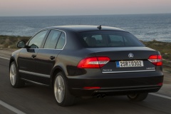 Škoda Superb Laurin & Klement 2013