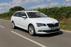Škoda Superb Combi 2015