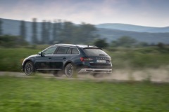 Škoda Superb Scout 2019