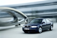 Škoda Superb 2001