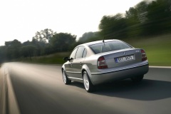 Škoda Superb 2006