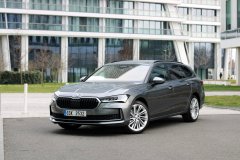 Škoda Superb Combi Selection 2.0 TSI 4x4 DSG 2025