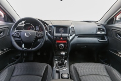 SsangYong XLV 2016 interér