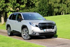 Subaru Forester e-Boxer Touring 2025
