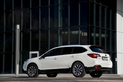 Subaru Outback 2015