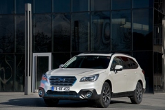 Subaru Outback 2015