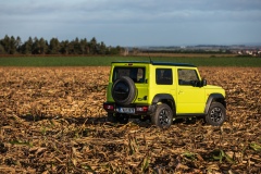 Suzuki_Jimny_5D_42