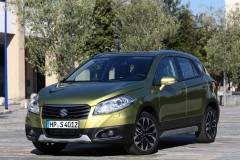 Suzuki SX4 S-Cross 2013