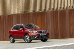 Suzuki S-Cross 2020