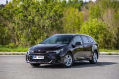 Suzuki Swace 1.8 Hybrid Premium 2023