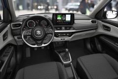 Suzuki Swift 2024 interier