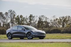 Tesla Model 3 2017