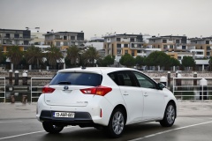 Toyota Auris Hybrid 2012
