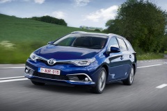 Toyota Auris Touring Sports 2015