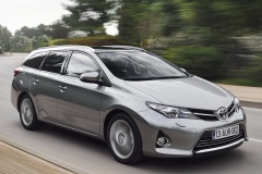 Toyota Auris Touring Sports 2013