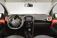 toyota_aygo_5-door_5