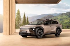 2025 Toyota bZ4X Touring