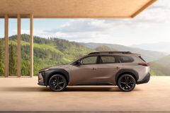 2025 Toyota bZ4X Touring