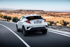 Toyota C-HR 2016