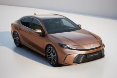 Toyota Camry Hybrid 2024