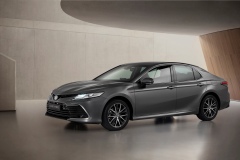Toyota Camry Hybrid 2020