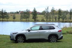 Toyota Corolla Cross 2.0 Hybrid AWD 2023