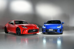 Toyota GR 86 a Subaru BRZ 2021