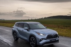Toyota Highlander Hybrid 2021