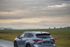 Toyota Highlander Hybrid 2021