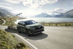 Toyota Highlander MY 2023